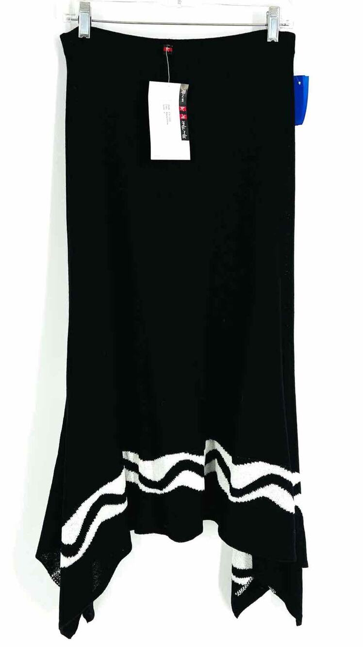 Roni Rabl Size S Black/White Print Knit NEW Designer Skirt